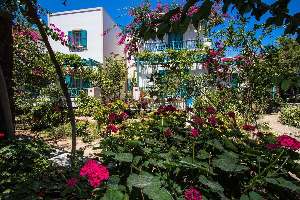 Hotel Andreas Kamari  Bagian luar foto